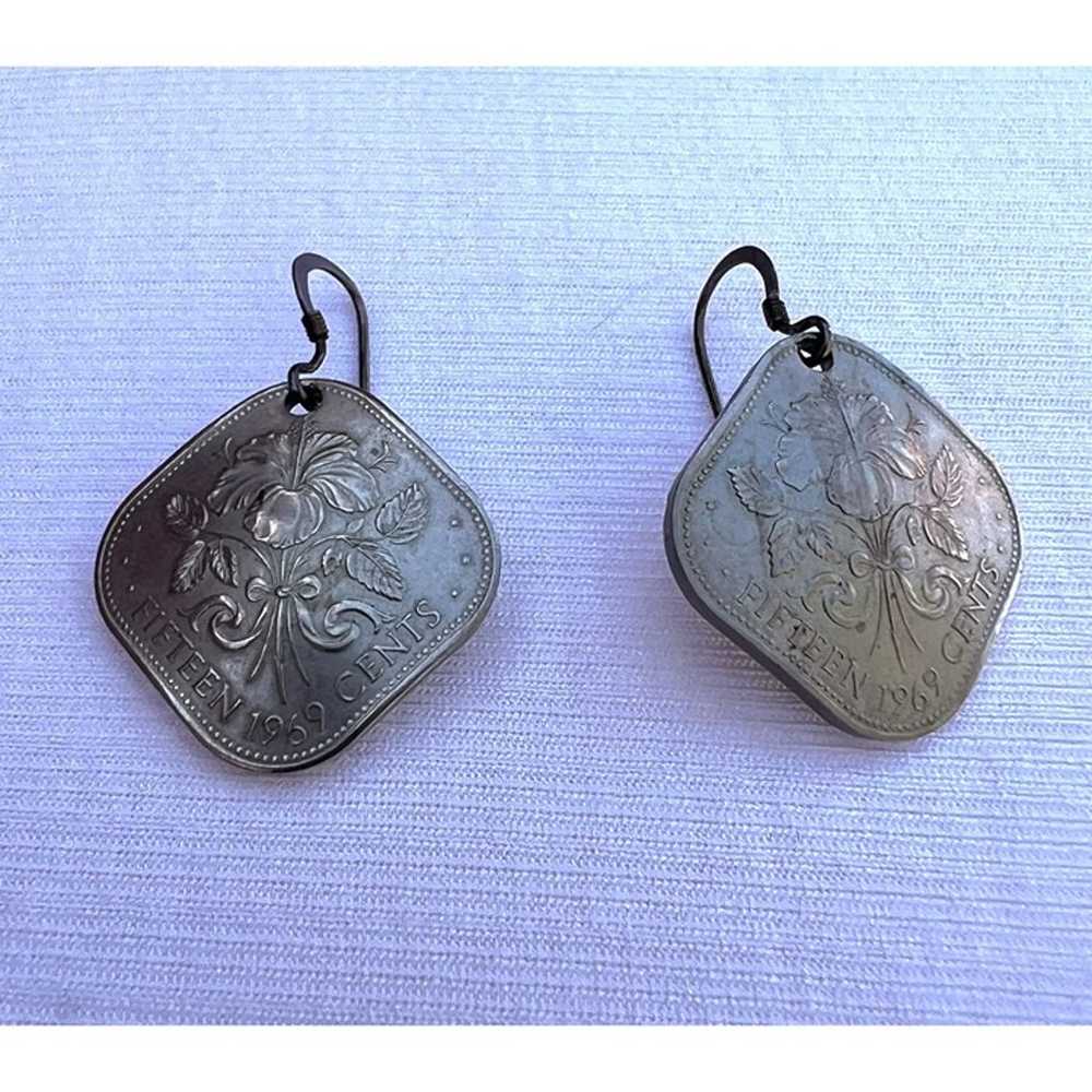 Bahamas Coin Earrings Elizabeth 11 Vintage 1969 F… - image 6