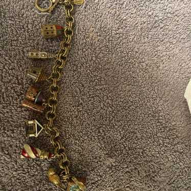 vintage charm bracelet. Excellent condition.