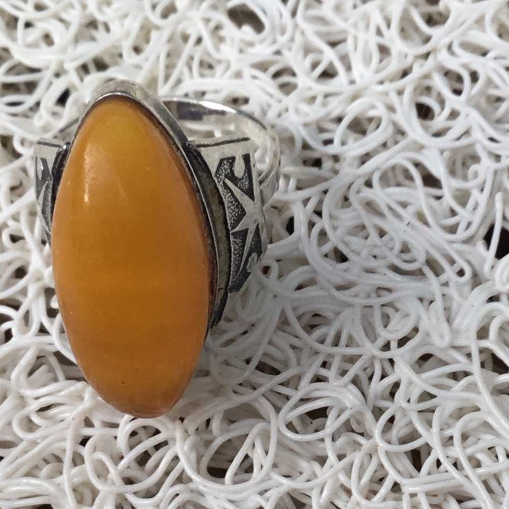 Sterling silver oval shaped butterscotch amber ri… - image 8