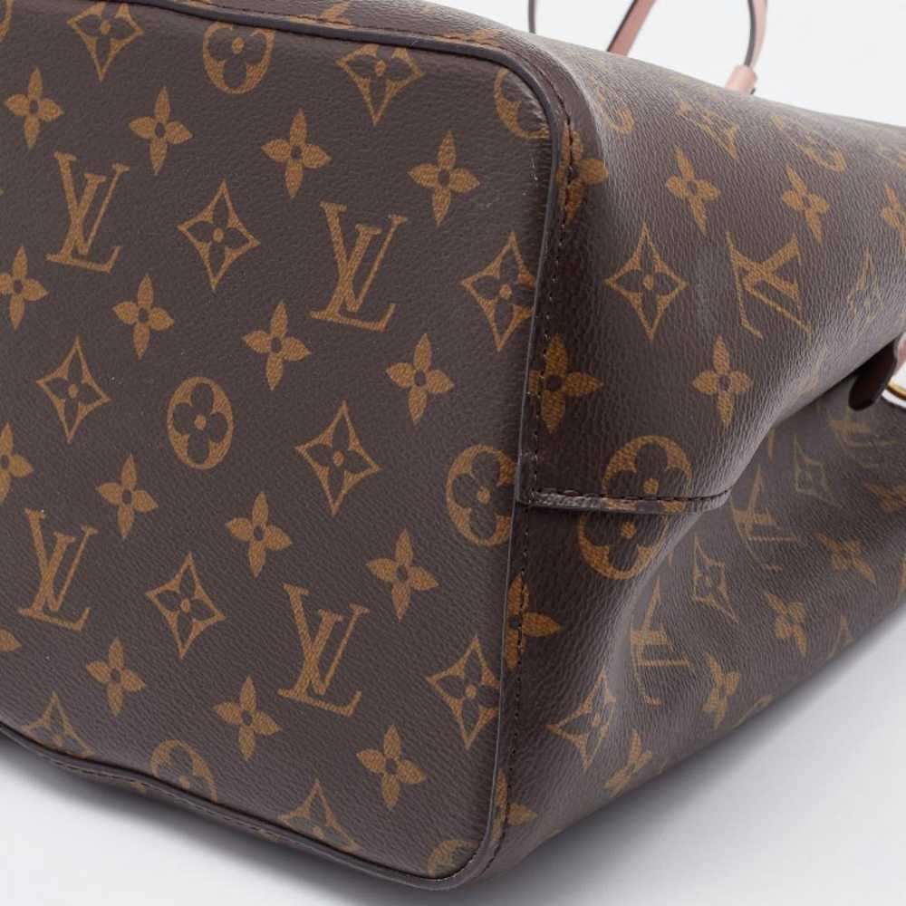 Louis Vuitton NéoNoé cloth handbag - image 4