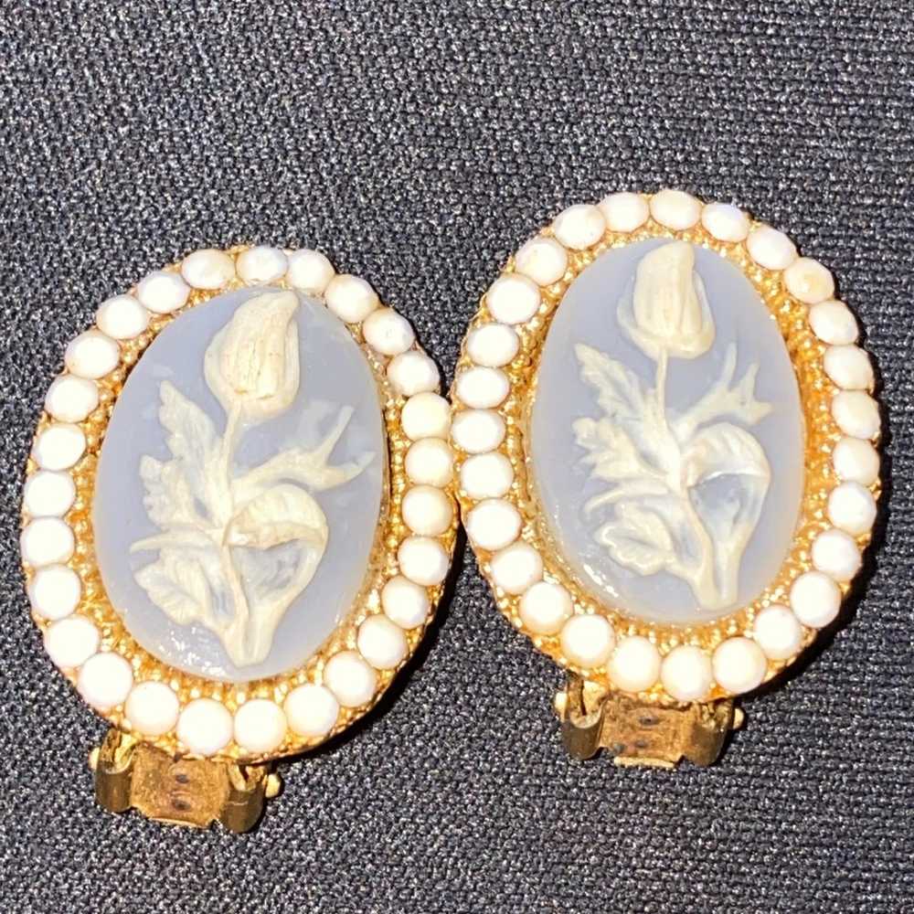 Alice Caviness Earrings Cameo Carved Tulips Vinta… - image 10