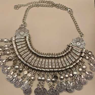 Bohemian vintage coin choker bib necklace. Silver 