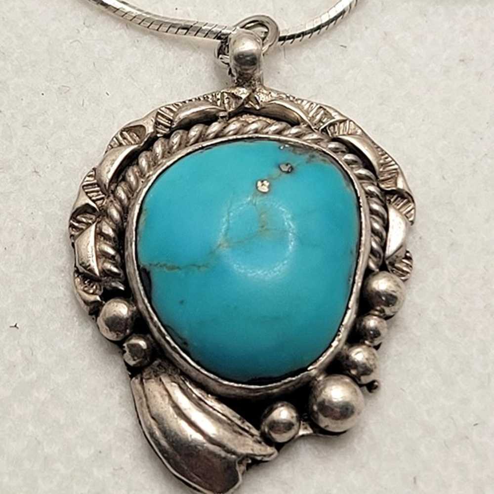 Vintage Native American Turquoise Pendant Necklac… - image 2