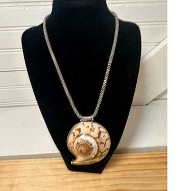 Vintage Sterling silver Nautilus shell pendant and