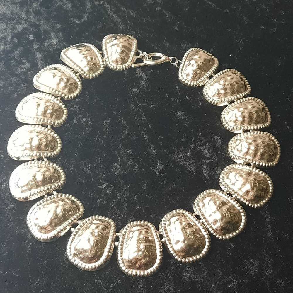 Hammered texture chunky choker necklace - image 7