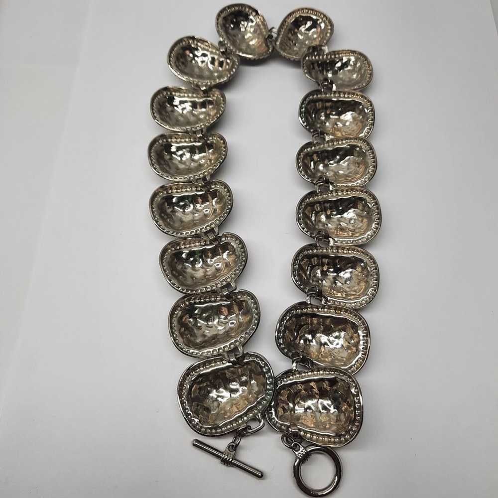 Hammered texture chunky choker necklace - image 9