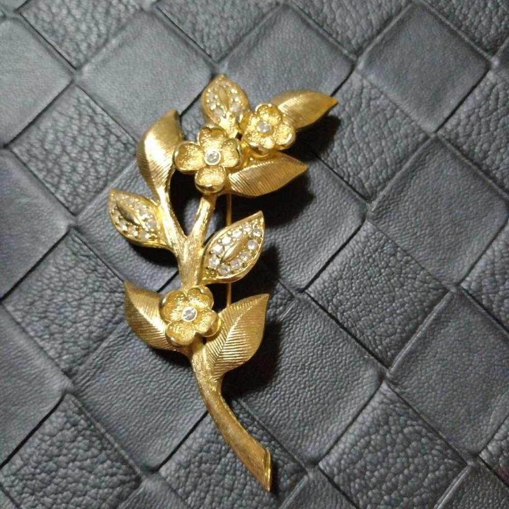 Christian Dior Flower Motif Brooch Vintage Bijou - image 3