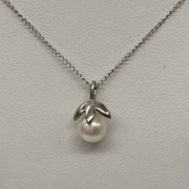 Vintage 14k white gold pearl necklace - image 1