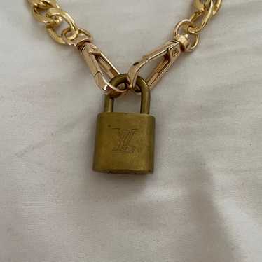 Louis vuitton necklace chain