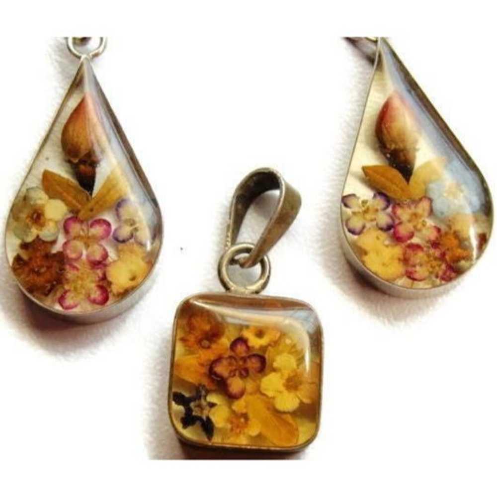 Set Translucent Floral Design Pendant Matching Ea… - image 1