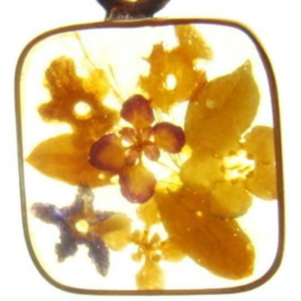 Set Translucent Floral Design Pendant Matching Ea… - image 3