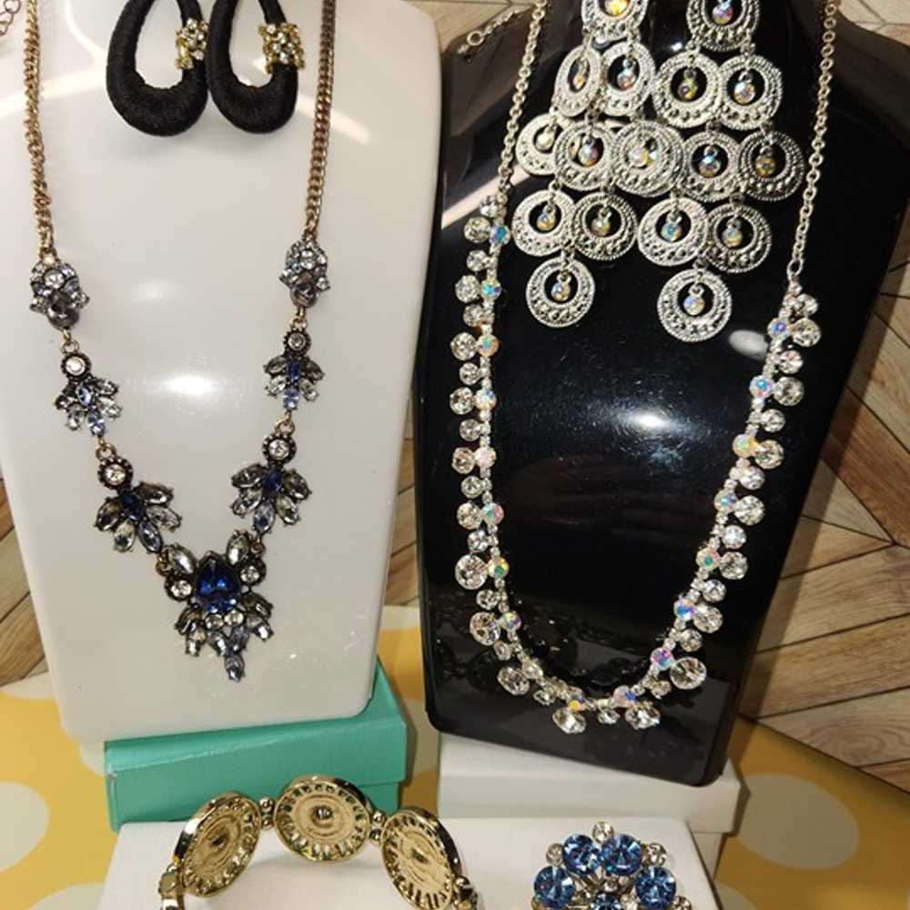 #2123, STUNNING VINTAGE RHINESTONES AND CRYSTAL J… - image 9