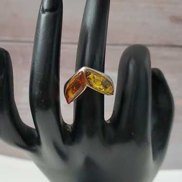 Sterling Silver 925 Amber Abstract Leaf Ring