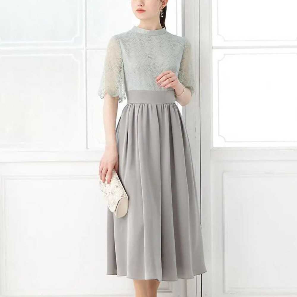 【Price Reduction】Petit High Neck Flare Sleeve Fit… - image 3