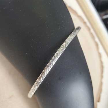 Gorgeous Sterling Silver Bangle Bracelet 925