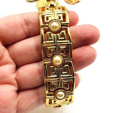 KJL Kenneth Lane Womens Bracelet Gold Tone Faux P… - image 1