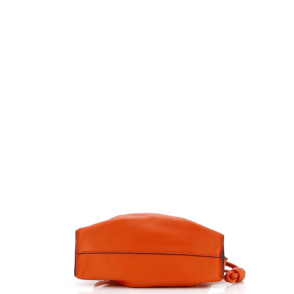 LOEWE Flamenco Knot Donut Chain Clutch Leather Mi… - image 4