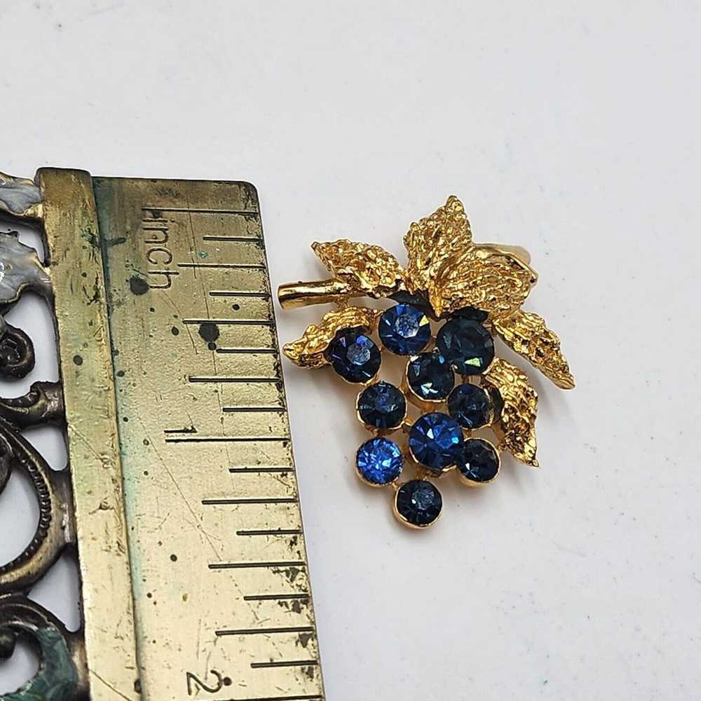 Vintage CROWN TRIFARI Blue Sapphire Rhinestone Gr… - image 7