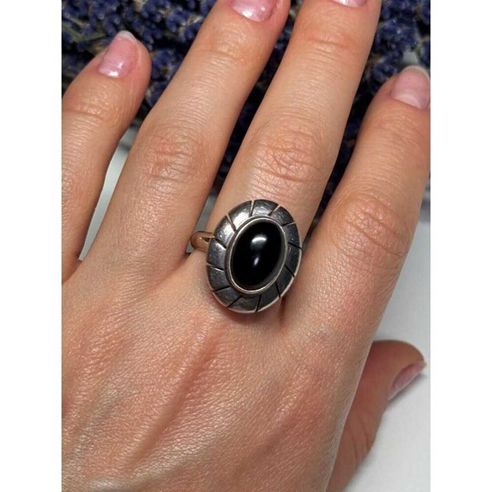 925 STERLING SILVER ONYX RING SIZE 8.5 - image 9