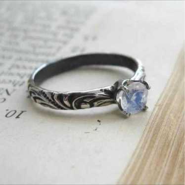 Sterling Silver Moonstone Ring