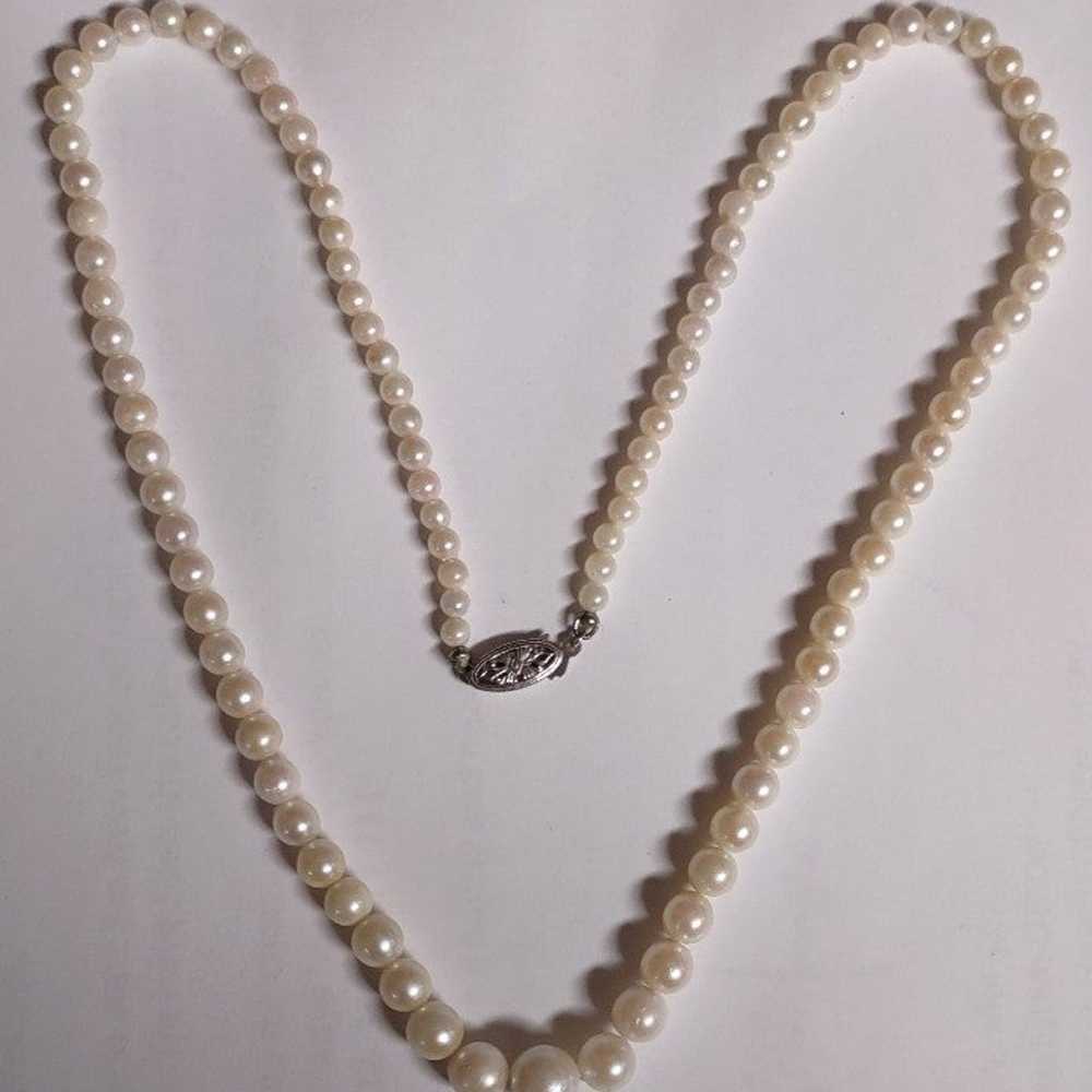 14k gold graduated cultured saltwater pearl stran… - image 3