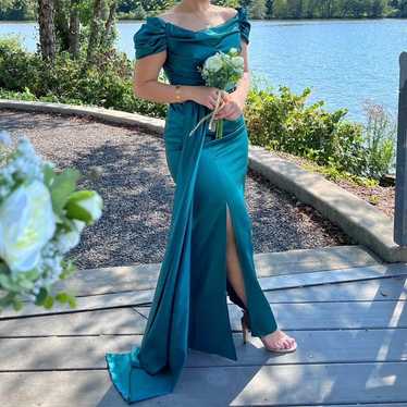 Emerald green dress - image 1