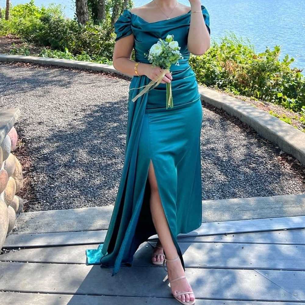 Emerald green dress - image 3