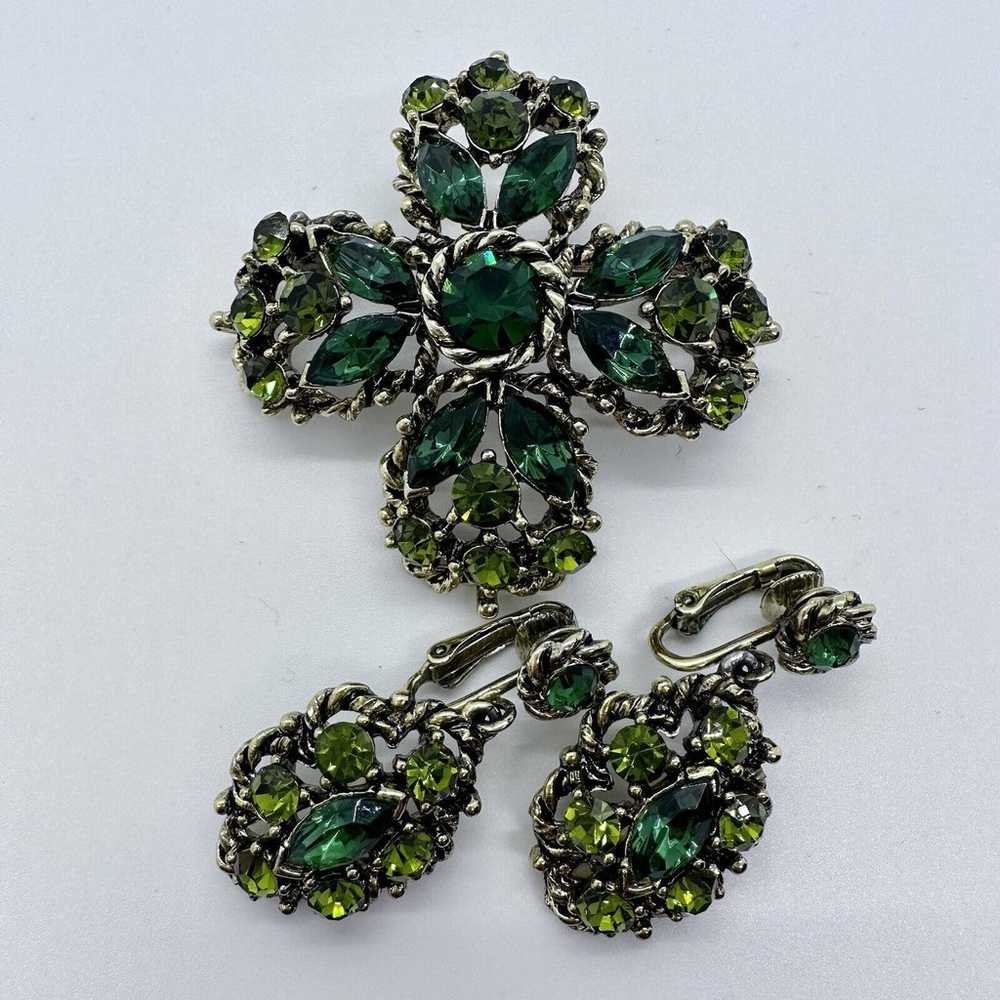 Weiss Maltese Cross Vintage Brooch Clip On Earrin… - image 2