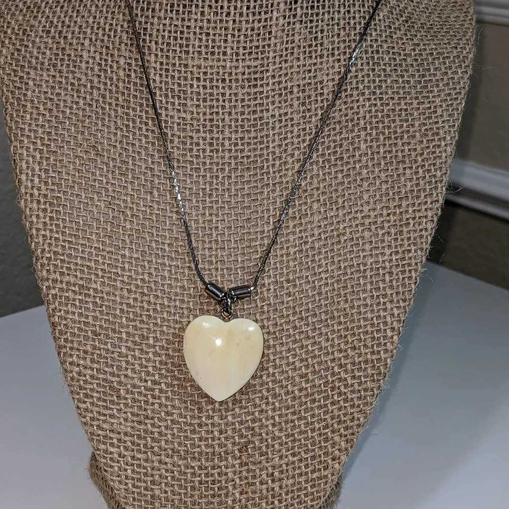 Vintage Heart Pendant and Silver 14" Necklace - image 2