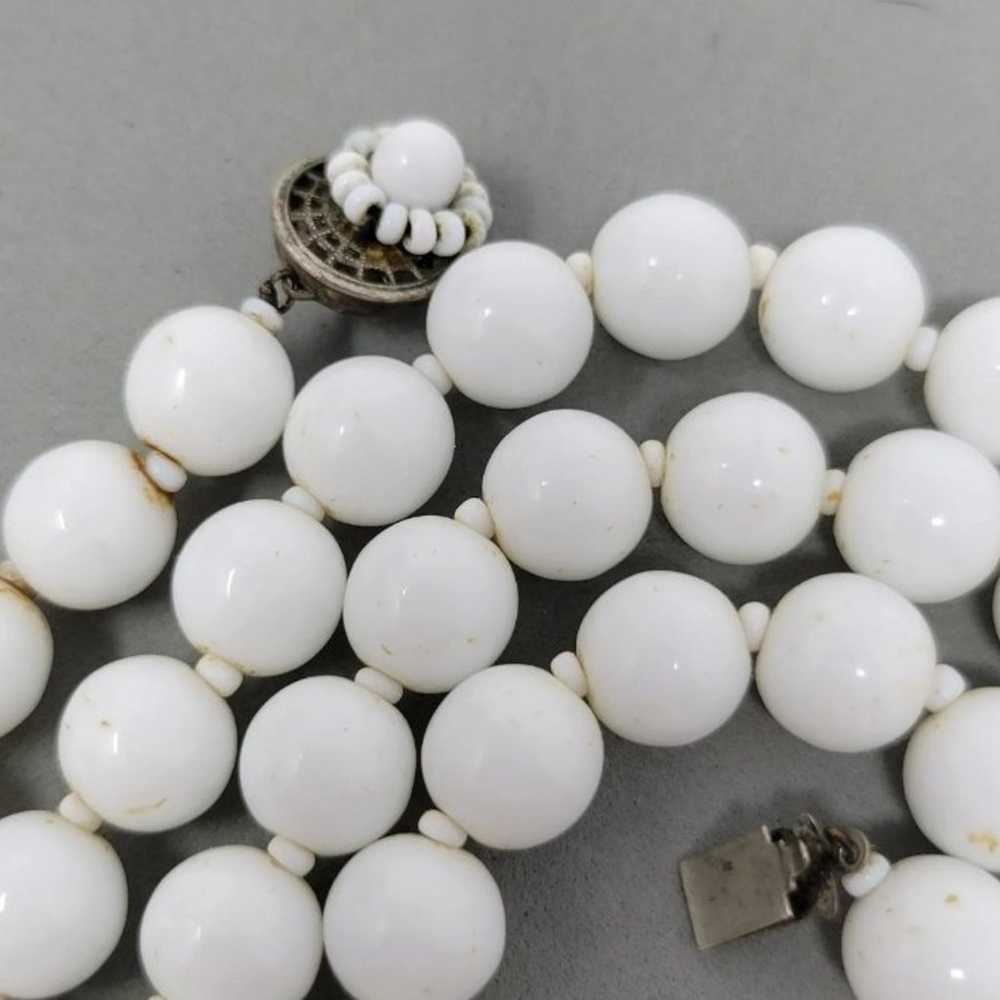 Miriam Haskell Necklace Beaded White Milk Glass 3… - image 5