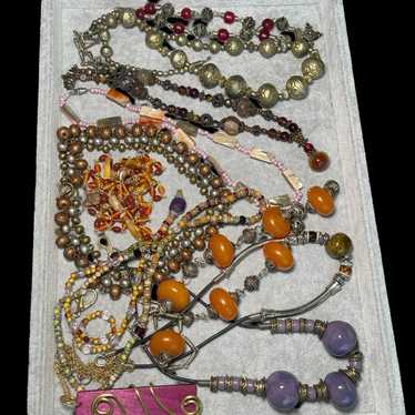 Lot of 11 Vintage to Modern Thai Bali Style Gemst… - image 1