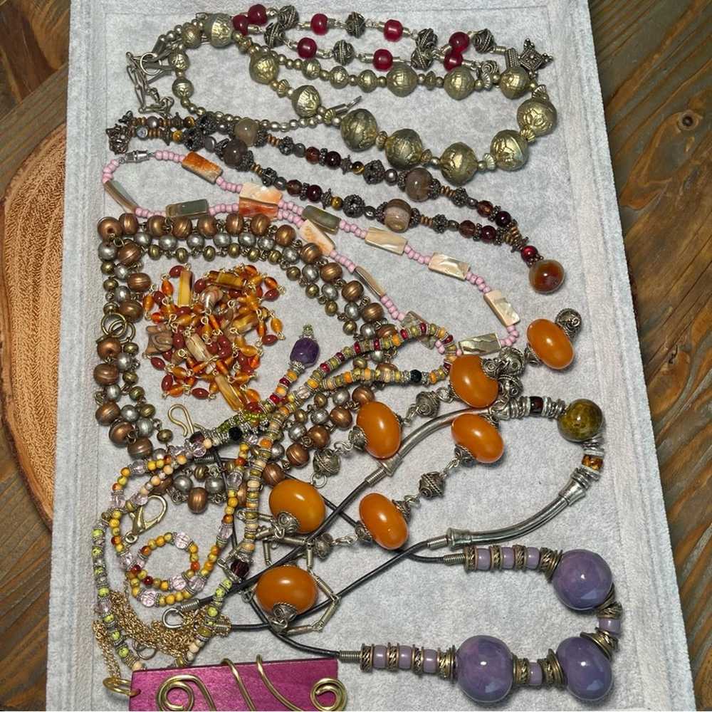 Lot of 11 Vintage to Modern Thai Bali Style Gemst… - image 2