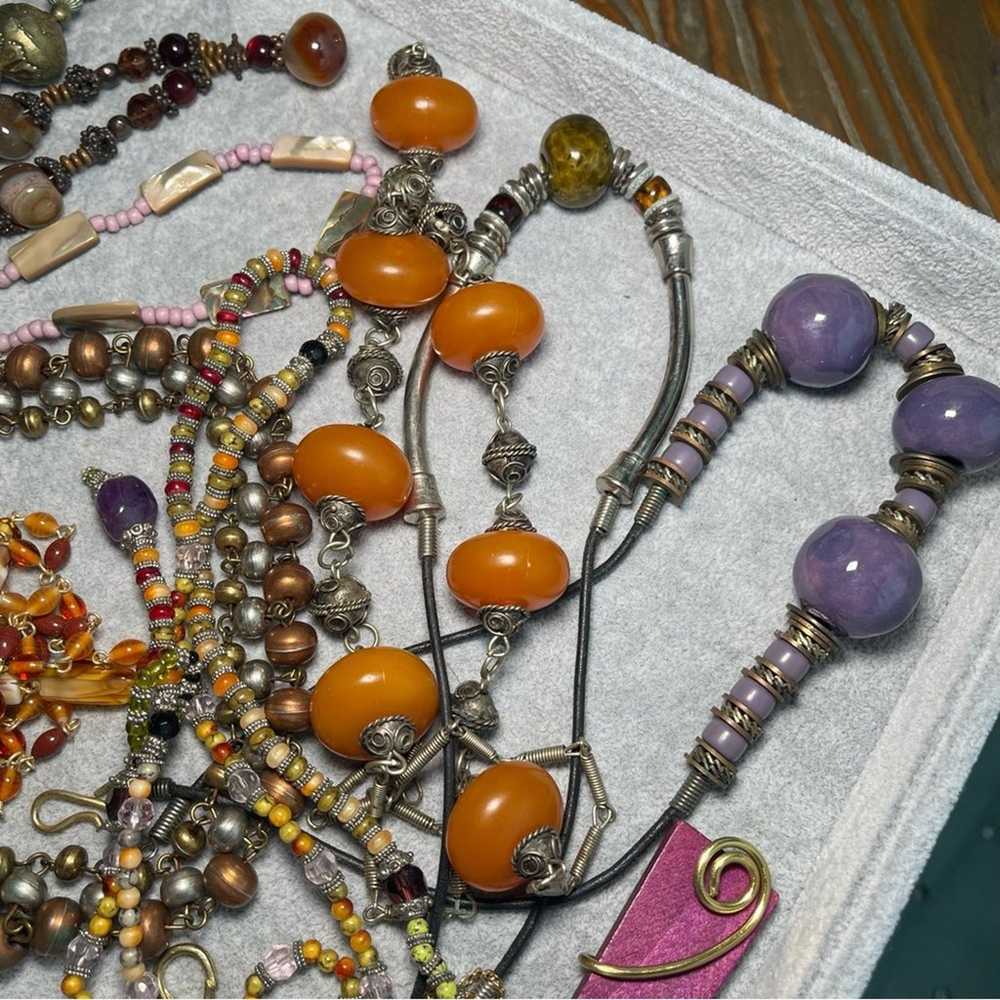 Lot of 11 Vintage to Modern Thai Bali Style Gemst… - image 9