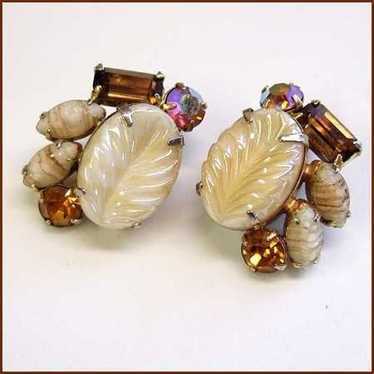 1950s Signed WEISS Art Glass Vintage Earrings - image 1