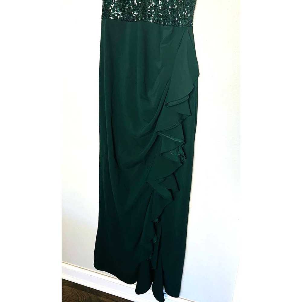 Badgley Mischka Green Crepe Sleeveless Sequin Ruf… - image 8