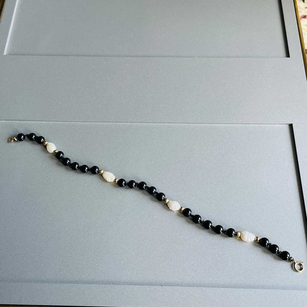 Vintage 14k Gold Onyx And Freshwater Pearl Beaded… - image 4