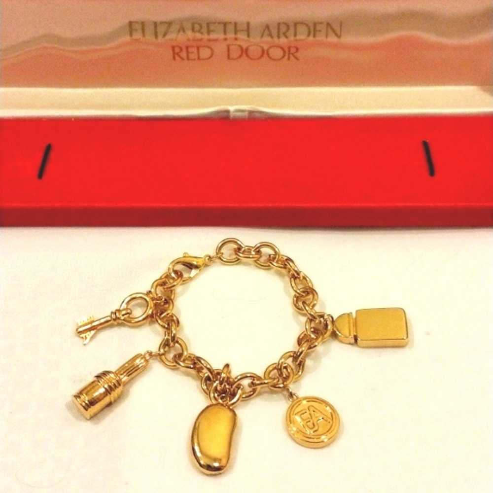 Elizabeth Arden Gold Charm Bracelet Thick Chain 5… - image 2