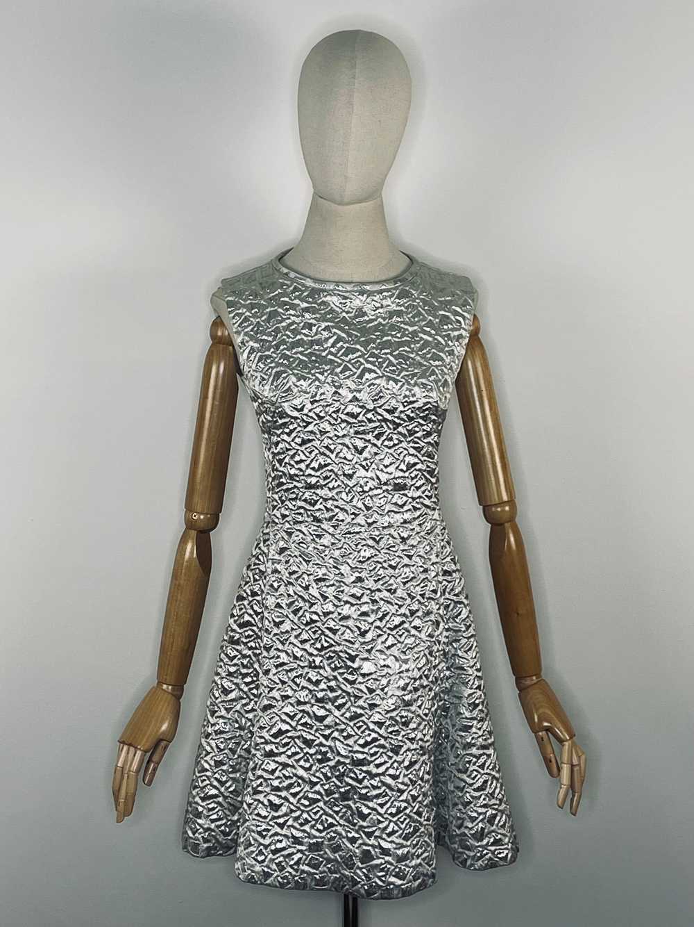 1960s silver brocade ensemble - image 5