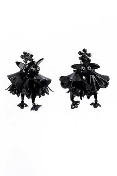 OSCAR DE LA RENTA Black Hibiscus Cluster Earrings