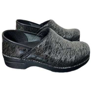 Dansko Patent leather mules & clogs