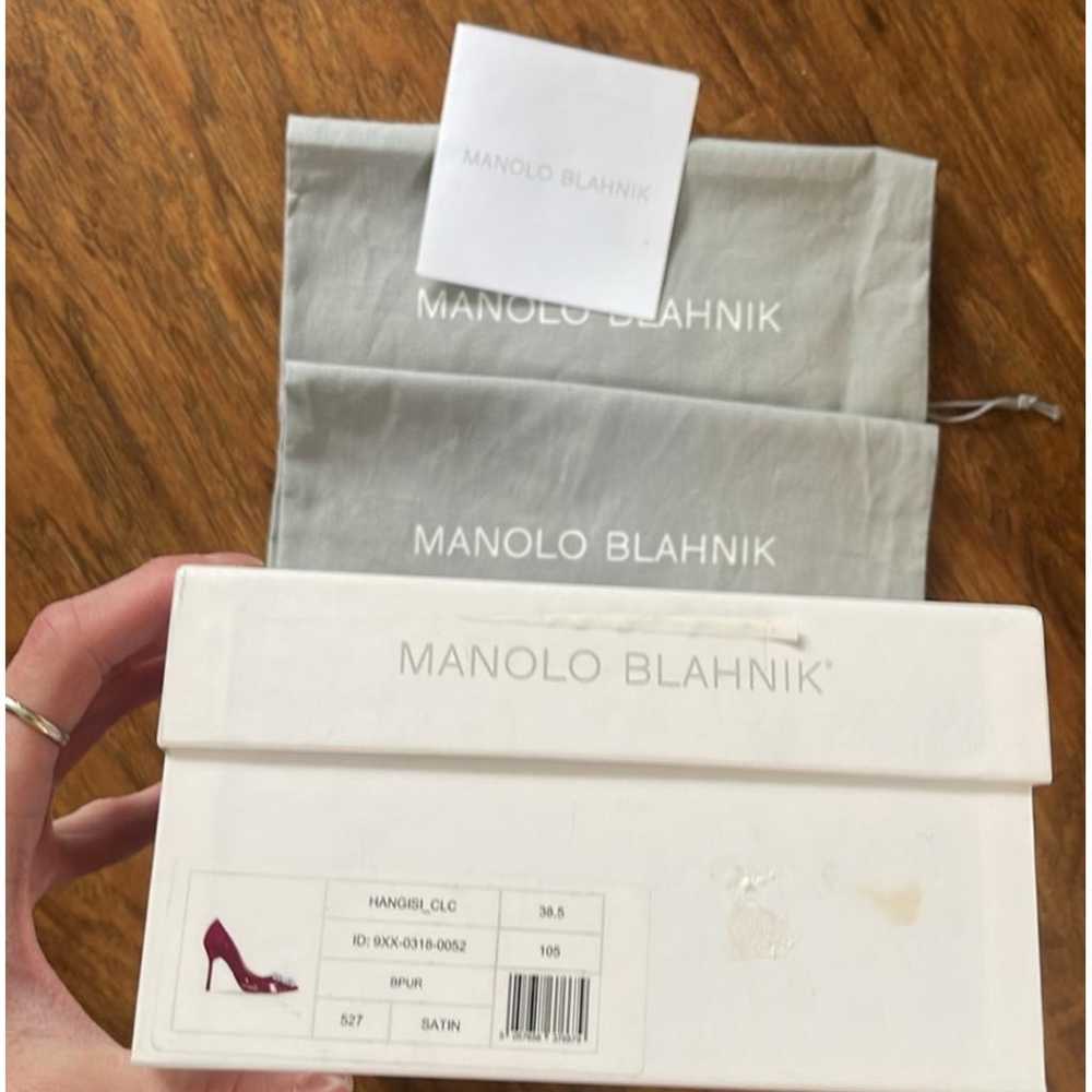 Manolo Blahnik Hangisi silk heels - image 4