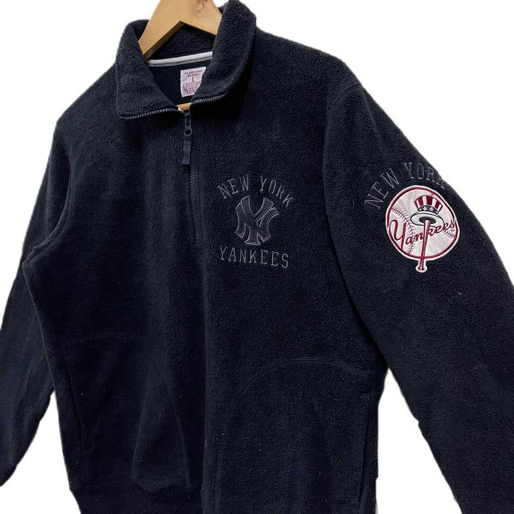 MLB × New York Yankees × Uniqlo Vintage New York … - image 3