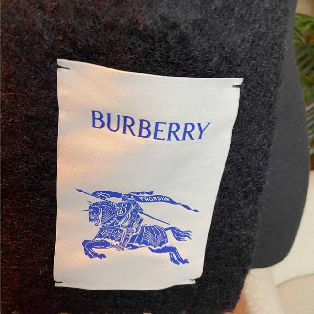 Burberry Wool scarf - image 3