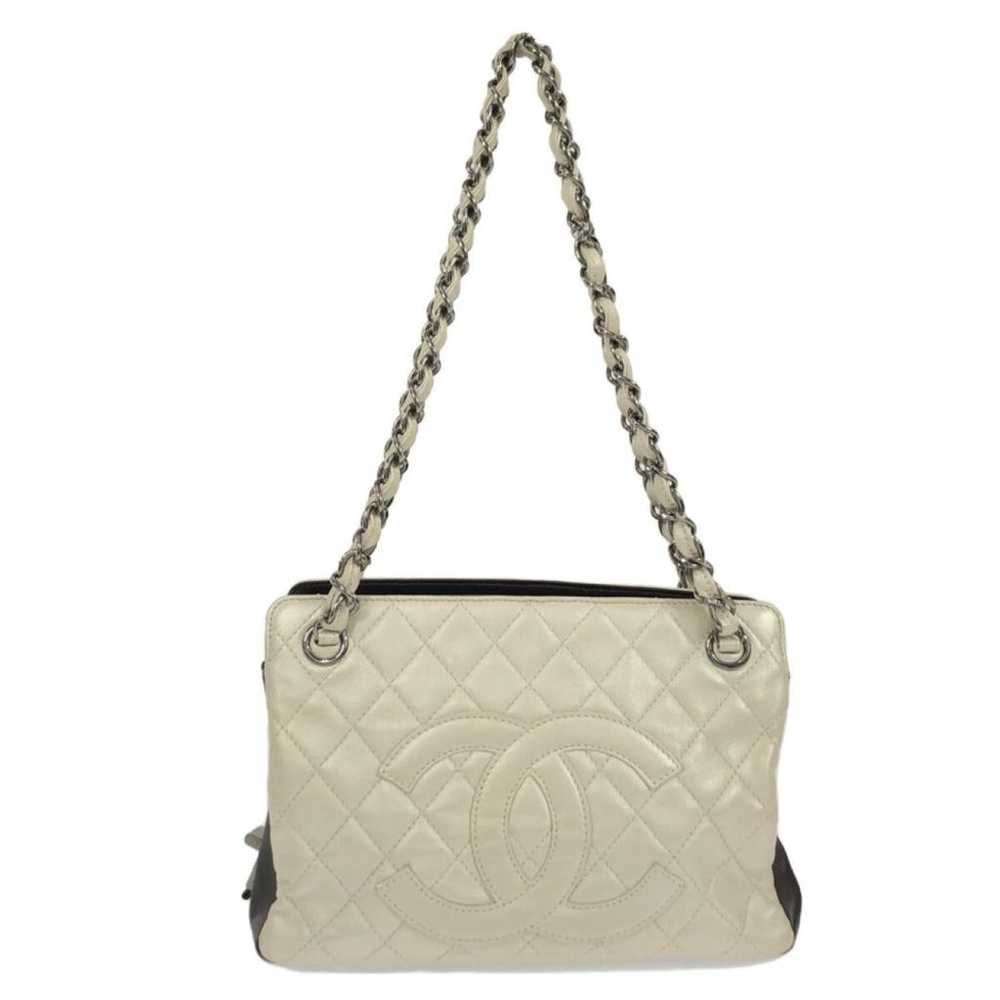 Chanel Leather handbag - image 2