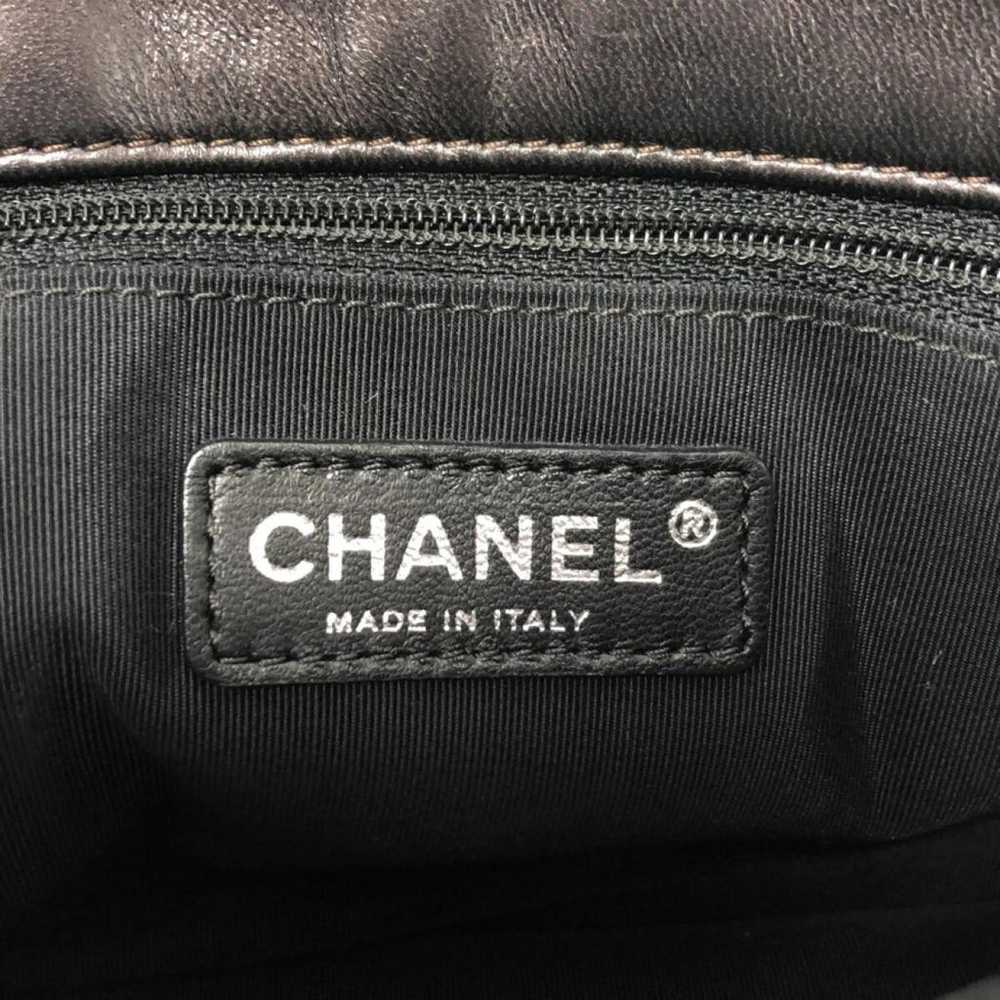 Chanel Leather handbag - image 7