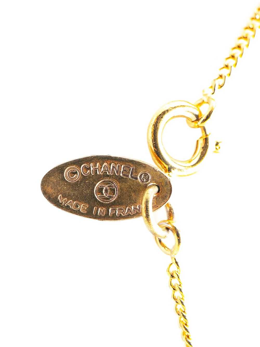 CHANEL Pre-Owned 1970-1980 Gold Plated CC Pendant… - image 4