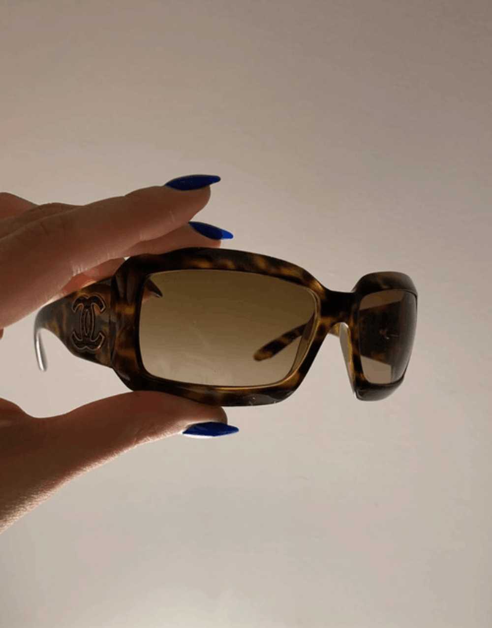 Chanel × Streetwear × Vintage CHANEL SUNGLASSES 6… - image 3