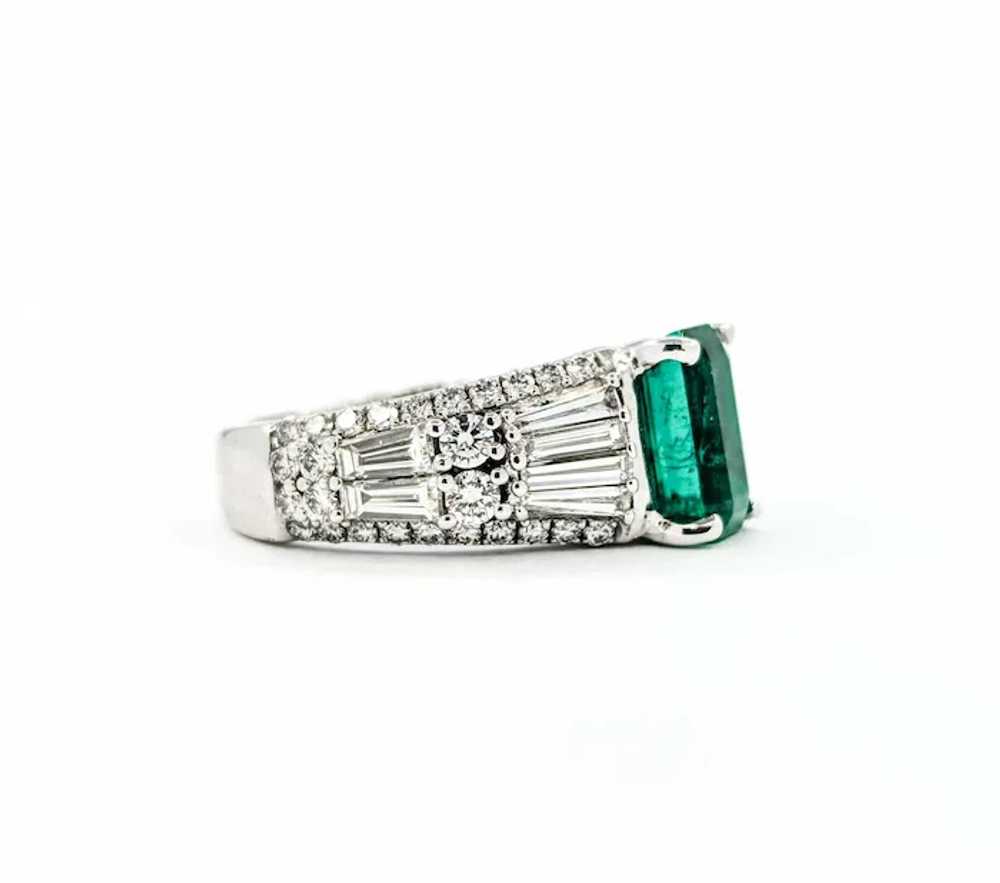 Beautiful Emerald & Diamond Ring in 14k White Gold - image 5