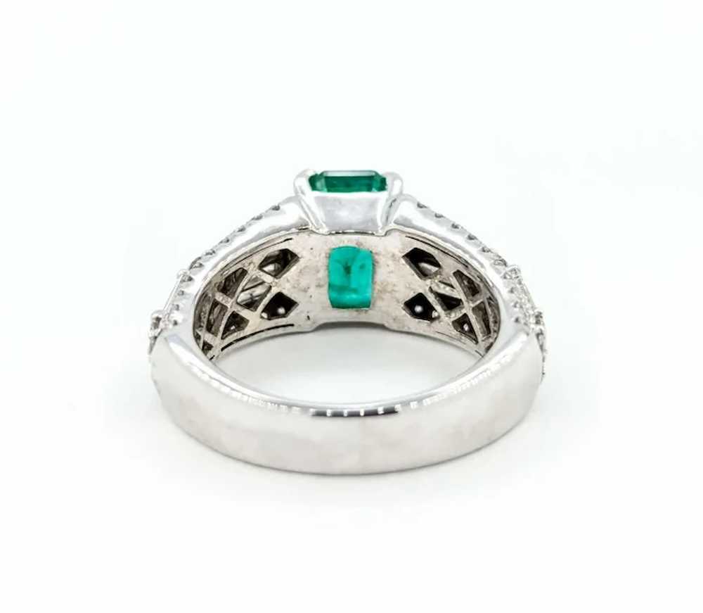 Beautiful Emerald & Diamond Ring in 14k White Gold - image 7