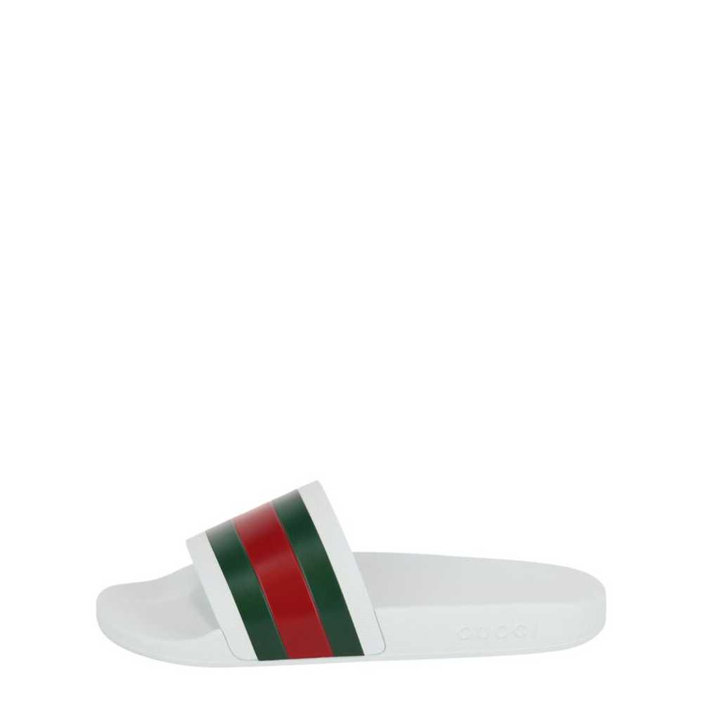 Gucci Flats - image 6